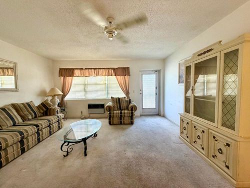348 Northampton Q, West Palm Beach, FL, 33417 | Card Image