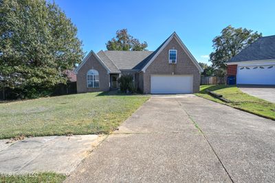 6126 Rolling Oaks Circle | Image 2