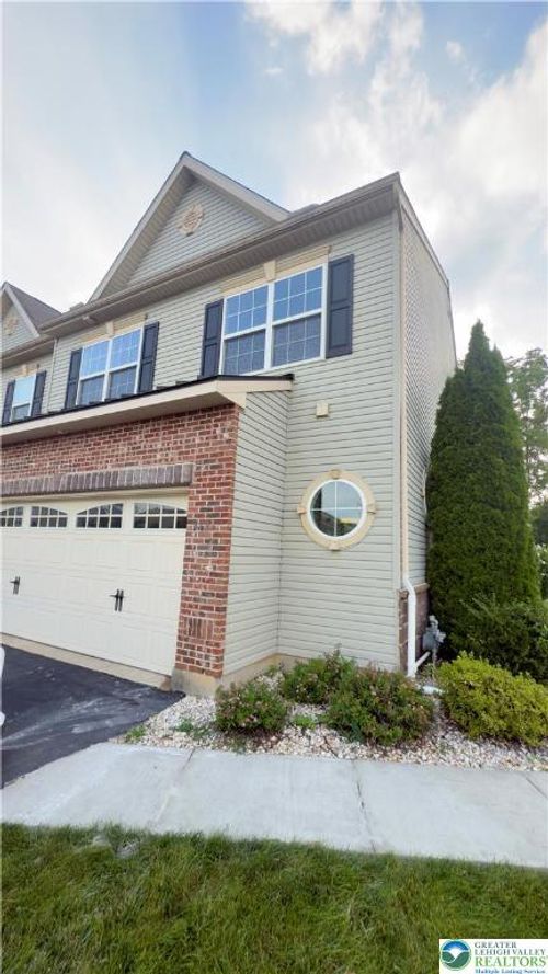 5123 Dogwood Trl, ALLENTOWN, PA, 18104-8208 | Card Image