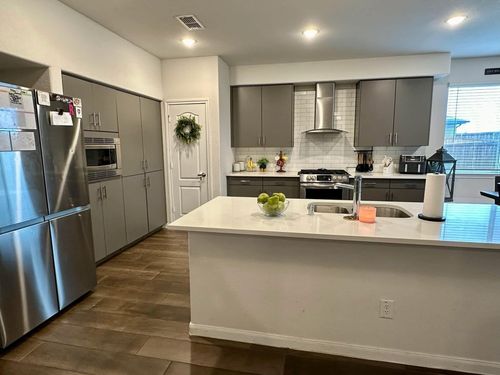 804 Saratoga Rd, Aubrey, TX, 76227-2692 | Card Image