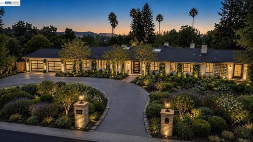 16 Crest Estate Dr, Alamo, CA, 94507-2624 | Card Image