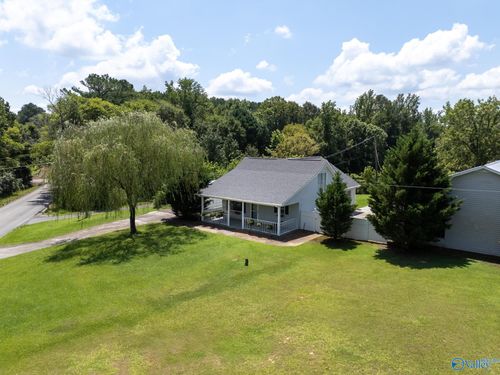 309 Nelson Hollow Rd, Somerville, AL, 35670-5703 | Card Image