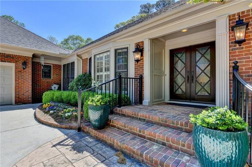 5405 Bannergate Dr, Johns Creek, GA, 30022-6334 | Card Image