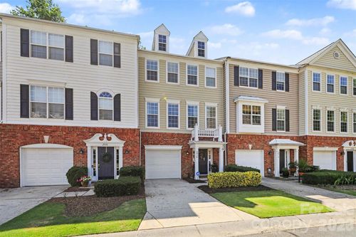 2914 Duvalla Ave, Charlotte, NC, 28209-3697 | Card Image
