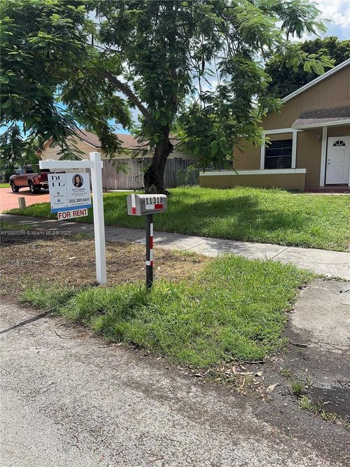 11318 Sw 167th St, Miami, FL, 33157-2716 | Card Image