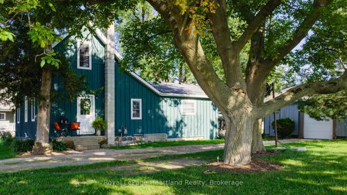 300 Blyth Rd, Huron, ON, N0M1H0 | Card Image