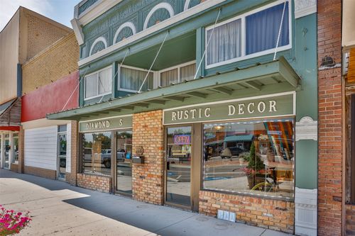 118 E Main St, Whitesboro, TX, 76273-1705 | Card Image