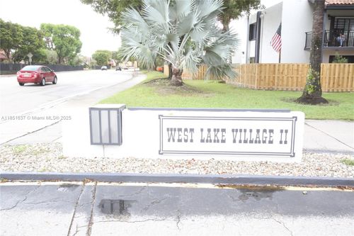 apt-105-510 W Park Dr, Miami, FL, 33172-5307 | Card Image