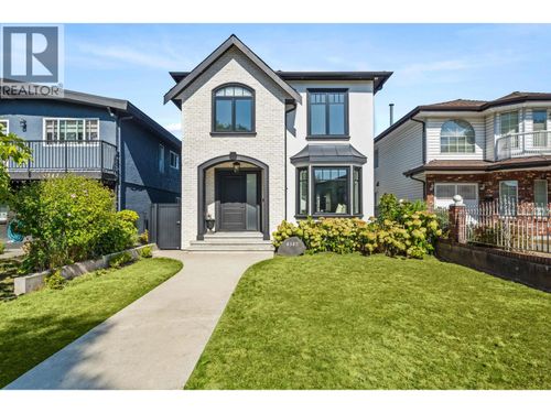 4347 Georgia St, Burnaby, BC, V5C2T9 | Card Image