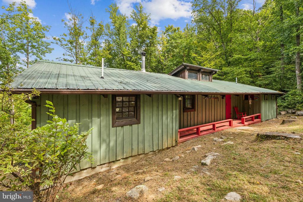 Florence Ln, Stanardsville, VA 22973