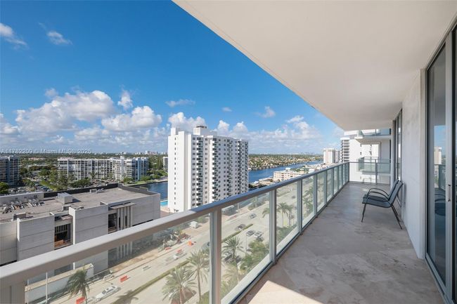 APT-1202 - 3101 S Ocean Dr, Condo with 3 bedrooms, 3 bathrooms and null parking in Hollywood FL | Image 19