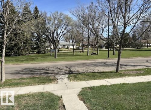 13543 124a Ave Nw, Edmonton, AB, T5L3B4 | Card Image