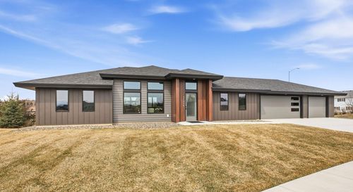 3401 Wildflower Rd S, Saint Cloud, MN, 56301-5054 | Card Image