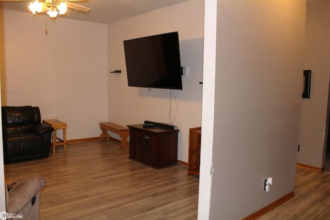 108 N Bloomfield Ave, House other with 4 bedrooms, 3 bathrooms and null parking in Bloomfield IA | Image 6