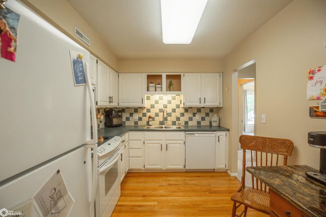APT-8 - 408 S Hall St, Condo with 2 bedrooms, 2 bathrooms and null parking in Algona IA | Image 10