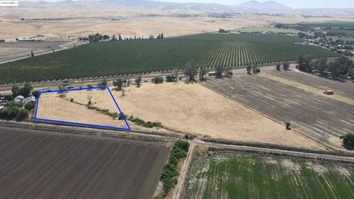 15447 Byron Hwy, Byron, CA, 94514-1608 | Card Image