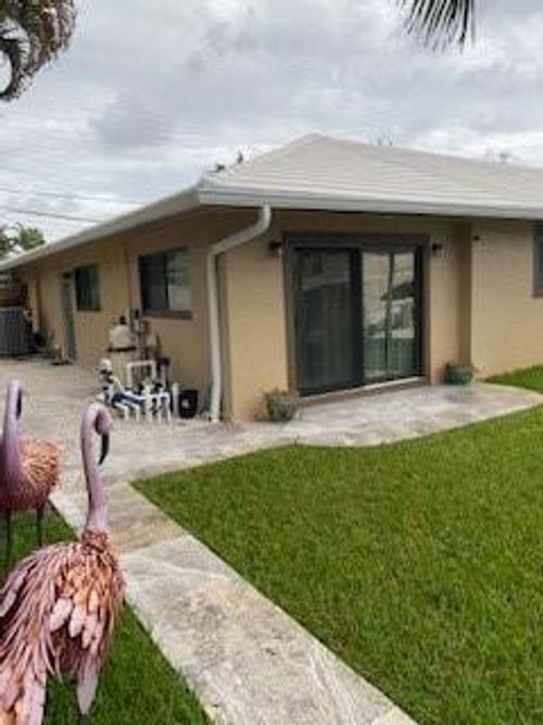 2234 Ne 27th St, Lighthouse Point, FL, 33064-8331 | Card Image