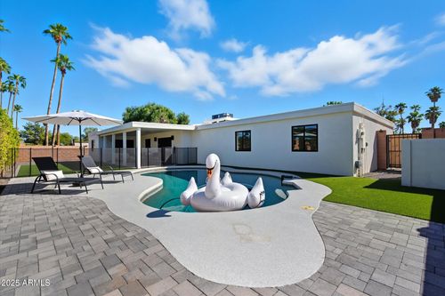 6712 E Pershing Ave, Scottsdale, AZ, 85254-3941 | Card Image