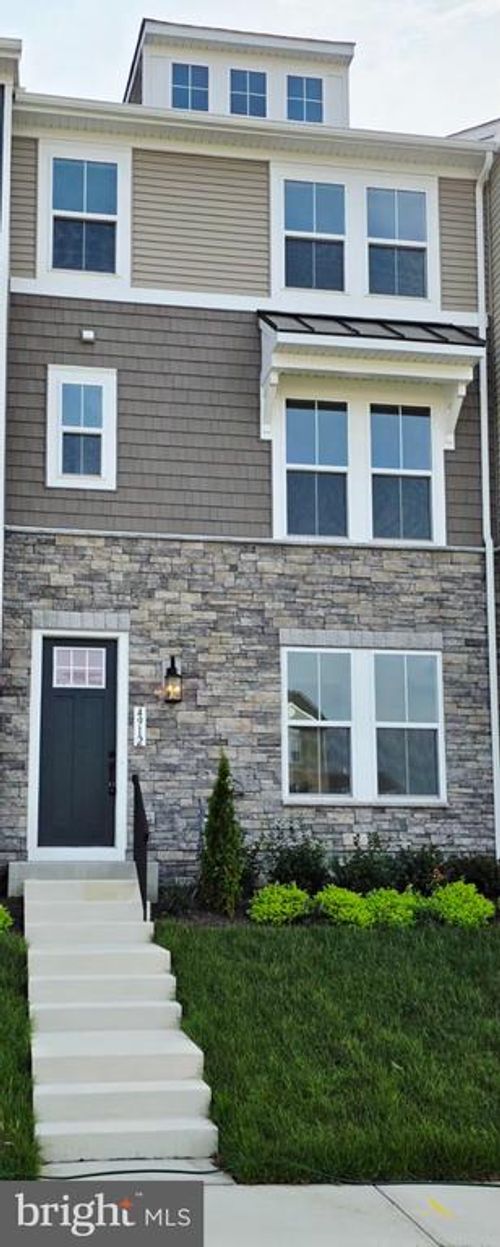 4912 Jackson Village Parkway, Fredericksburg, VA, 22407 | Card Image