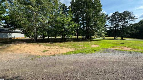 0 N Davis Dr, Greenville, SC, 29611 | Card Image