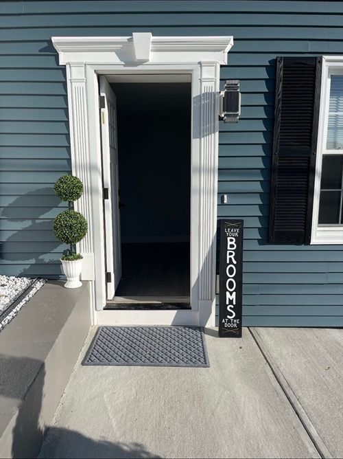 1-229 Oneil Rd, Somerset, MA, 02725-1712 | Card Image