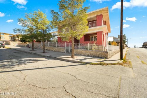 b-500 Fewel St, El Paso, TX, 79902-3802 | Card Image