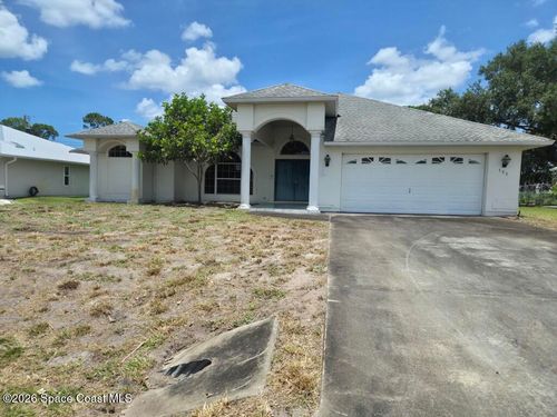 156 Day Dr, Sebastian, FL, 32958-6938 | Card Image