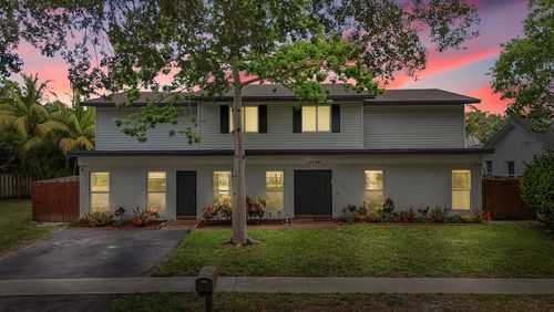 10108 Sw 53rd Ct, Cooper City, FL, 33328-5620 | Card Image