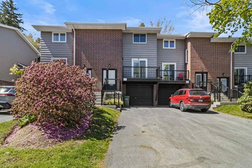 21 Braeside Lane, Halifax, NS, B3M3J6 | Card Image