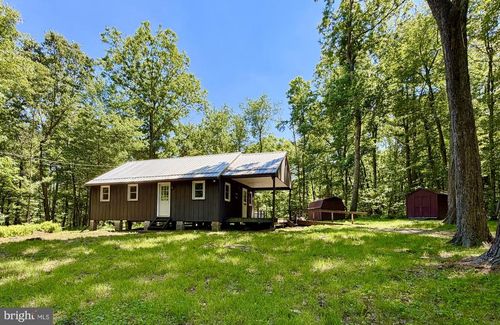 317 Mountainside Rd, Breezewood, PA, 15533 | Card Image