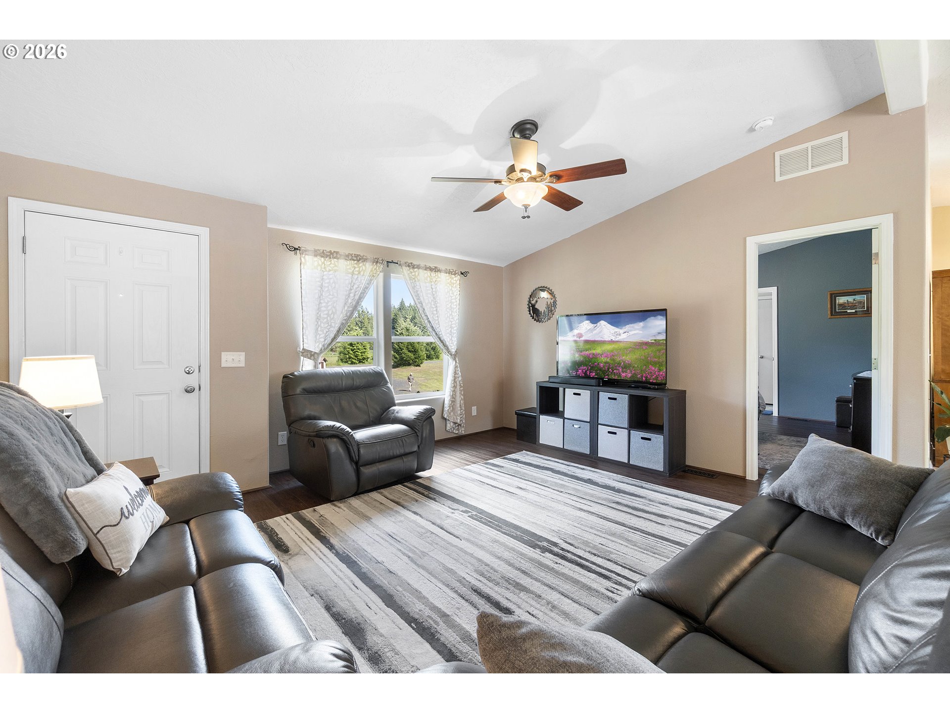 Residential in Carson 5