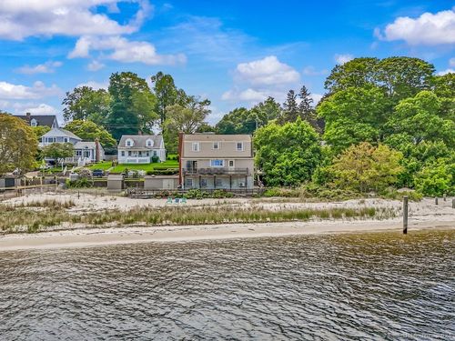 388 Pequot Ave, New London, CT, 06320-4418 | Card Image