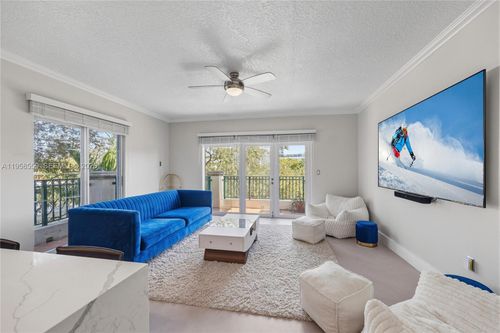 apt-206-300 Euclid Ave, Miami Beach, FL, 33139-8783 | Card Image