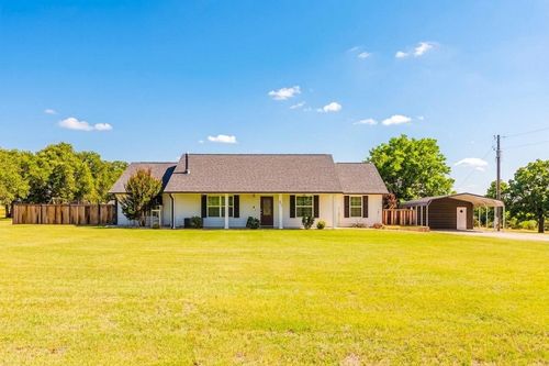 472 Chesnut Ln, Santo, TX, 76472-1400 | Card Image