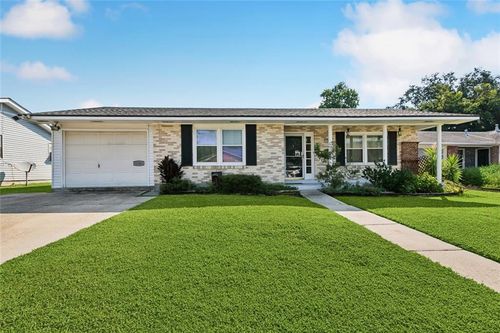 1901 Eisenhower Ave, Metairie, LA, 70003-4933 | Card Image