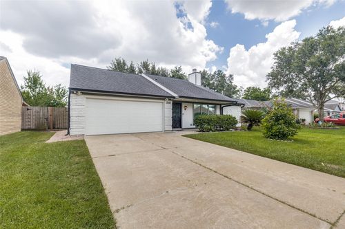 2502 Planters House Ln, Katy, TX, 77449-3556 | Card Image