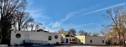 3001 Fenwick Rd, Camden, NJ, 08104-2706 | Card Image