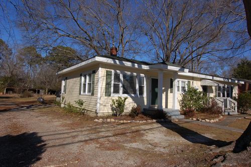 433 E 3rd St, Wendell, NC, 27591-9745 | Card Image