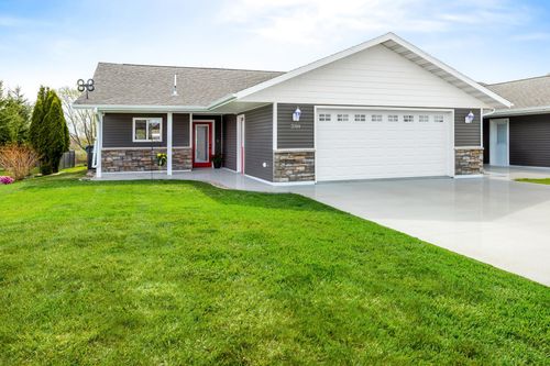 2314 Westgate Dr, Hawley, MN, 56549-2803 | Card Image