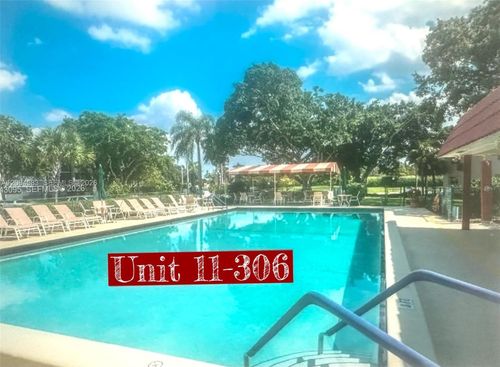 306-9410 N Hollybrook Lake Dr, Pembroke Pines, FL, 33025-1570 | Card Image