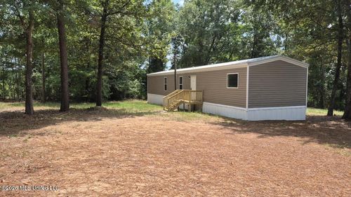 265 Smith Rd, Lumberton, MS, 39455-8461 | Card Image