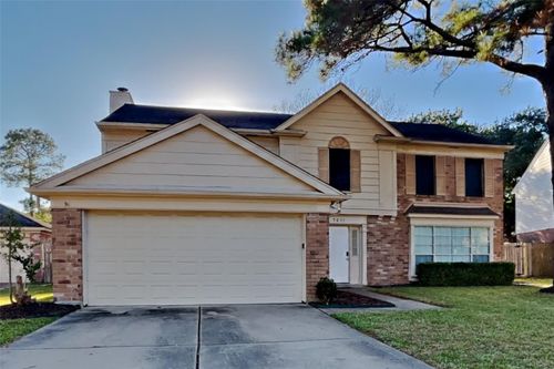 7611 Round Grove Ln, Houston, TX, 77095-4078 | Card Image