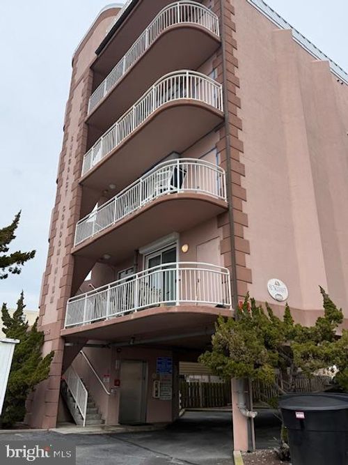 unit-101-5105 Atlantic Ave, OCEAN CITY, MD, 21842-3394 | Card Image