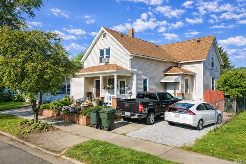 824 Pulaski St, South Bend, IN, 46619-3614 | Card Image