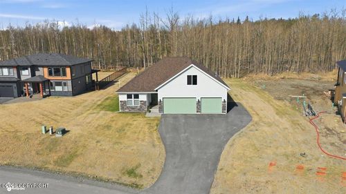 2222 S Sanctuary Drive, Palmer, AK, 99645 | Card Image