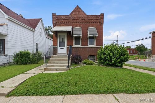 4701 Varrelmann Ave, Saint Louis, MO, 63116-2419 | Card Image