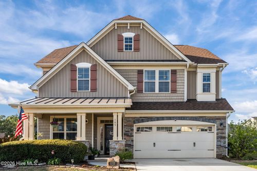 105 Hampton Dr, Holly Ridge, NC, 28445-8835 | Card Image
