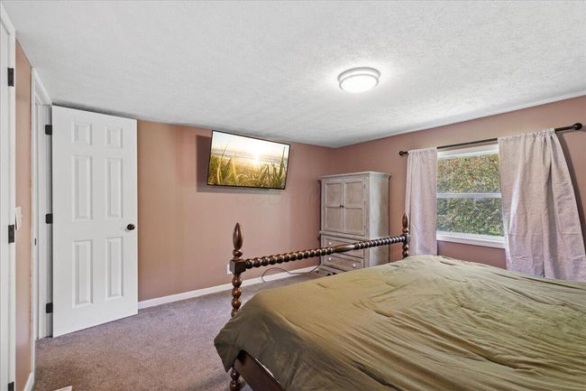 Bedroom #3 w/ Bath | Image 32