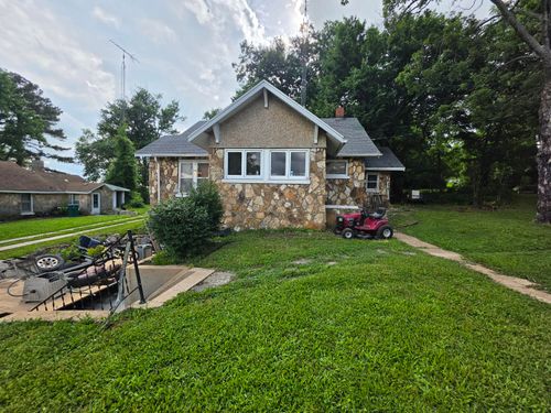 715 N Patton Avenue, Cabool, MO, 65689 | Card Image