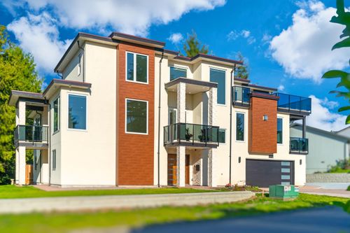 20754 48 Ave, Langley, BC, V3A3L8 | Card Image